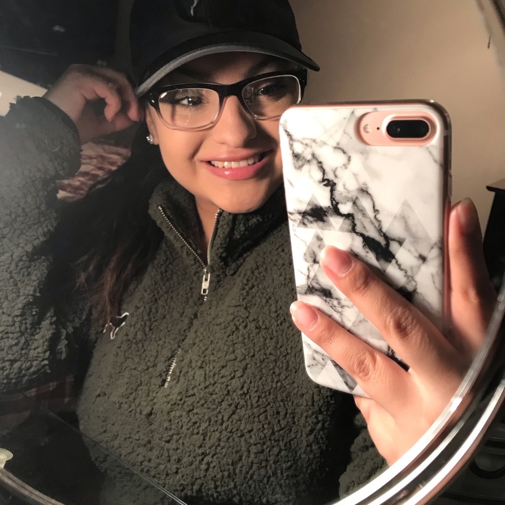 Meet your Posher, Liseth